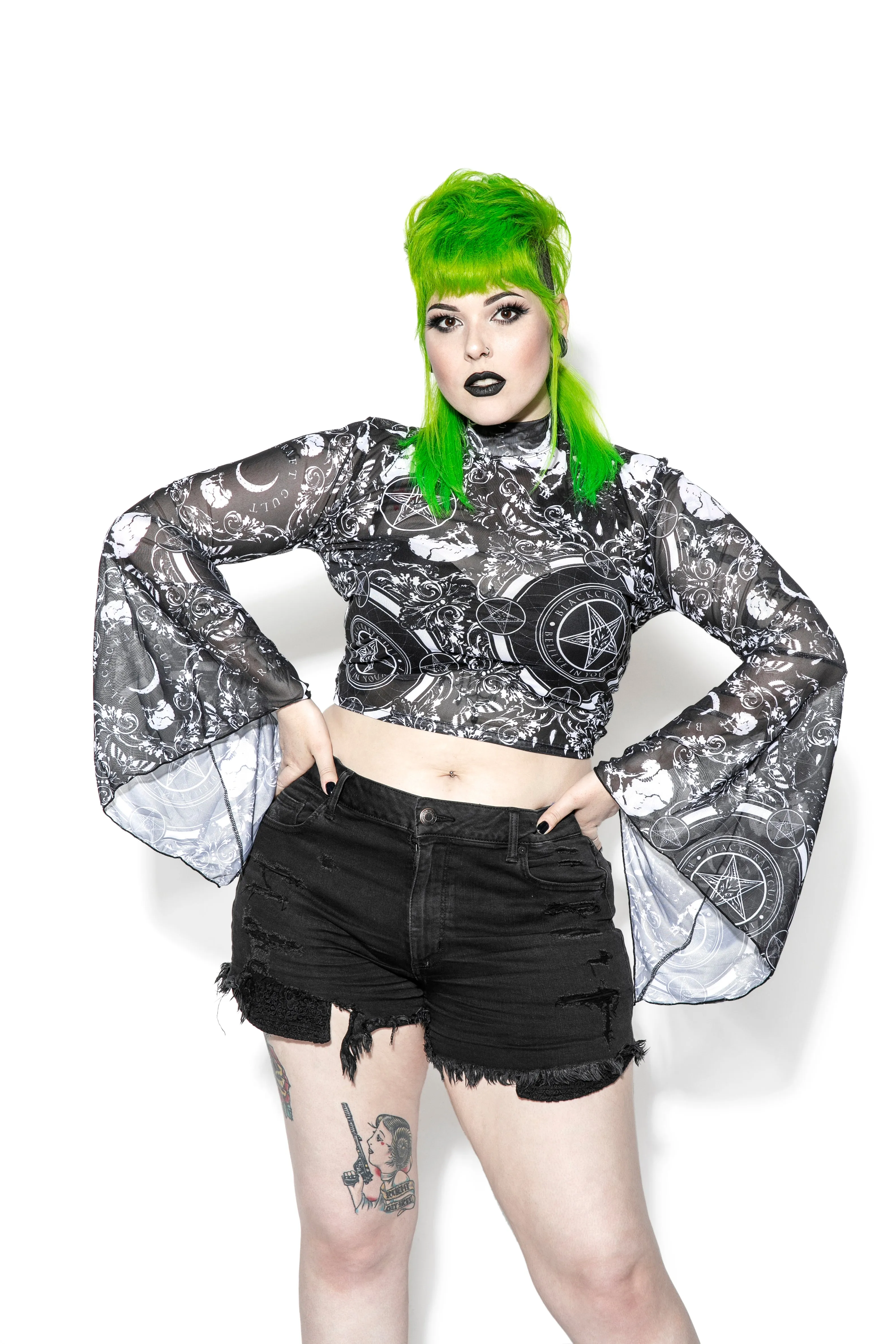 Dream State - Mesh Bell Sleeve