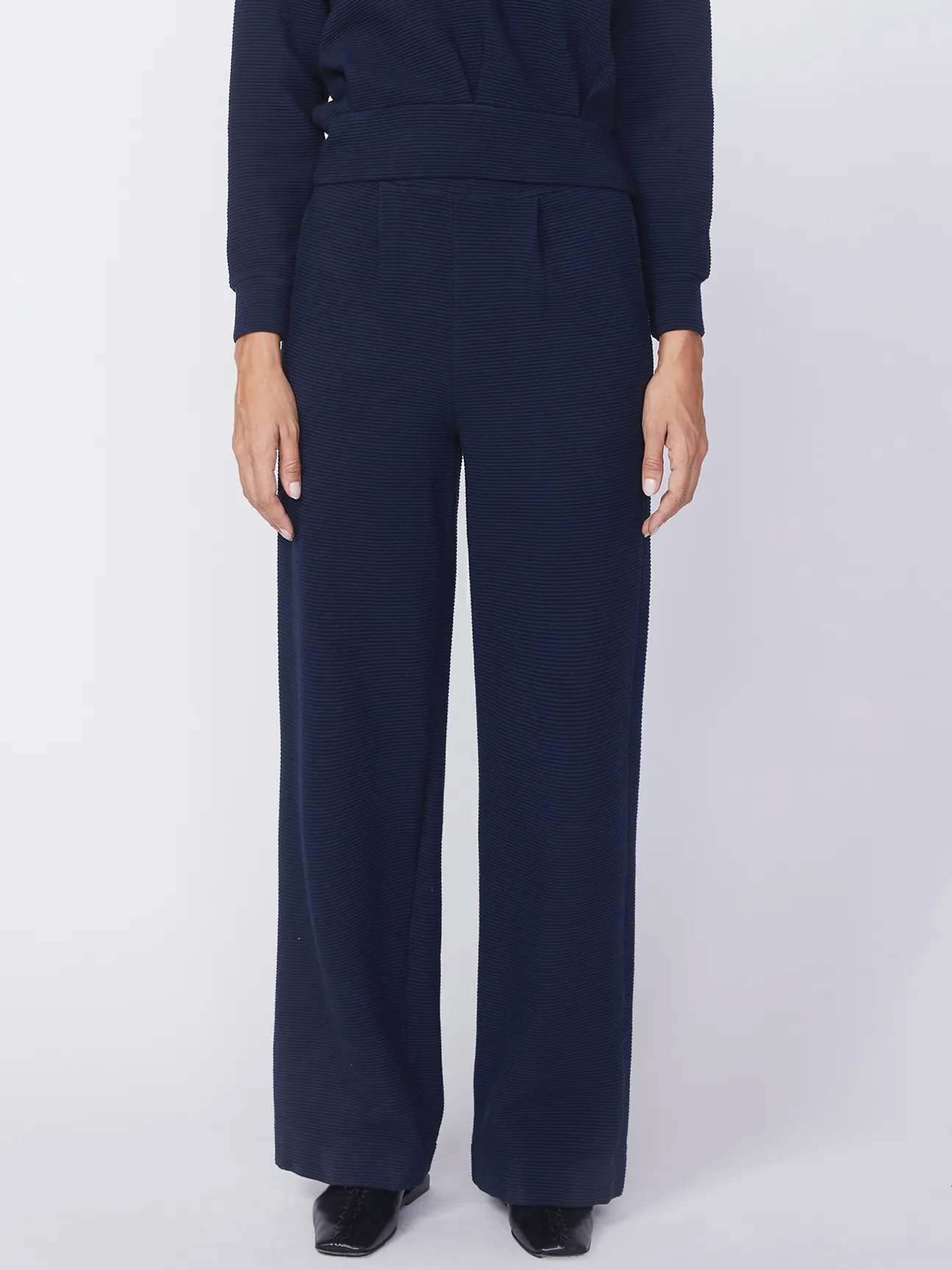 Horizontal Rib Wide Leg Pant