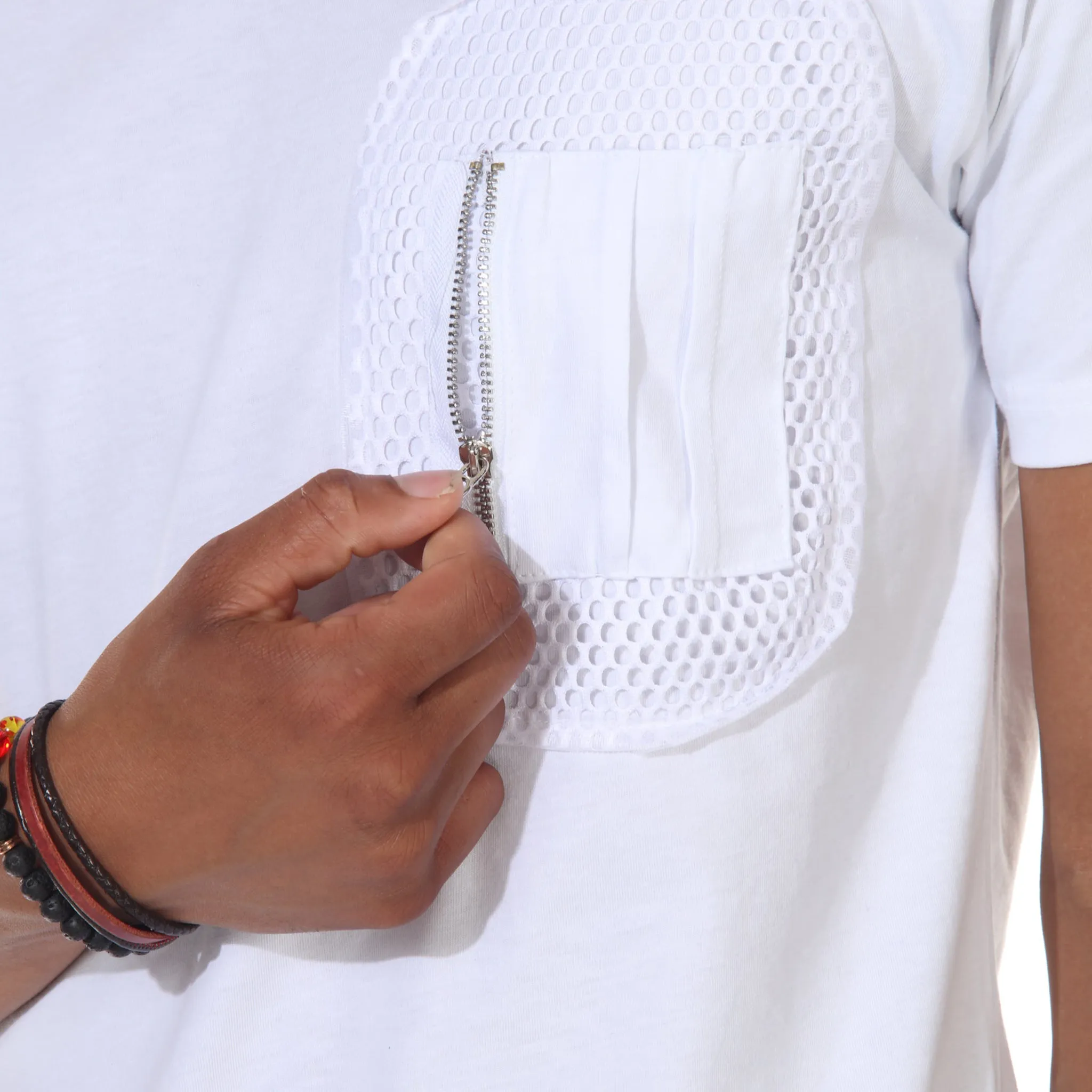 [Kent] White Tee with Fashion Zip & Lace Detail