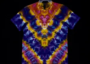 Reg. Cotton T shirt Large #2743  Chevron design $80