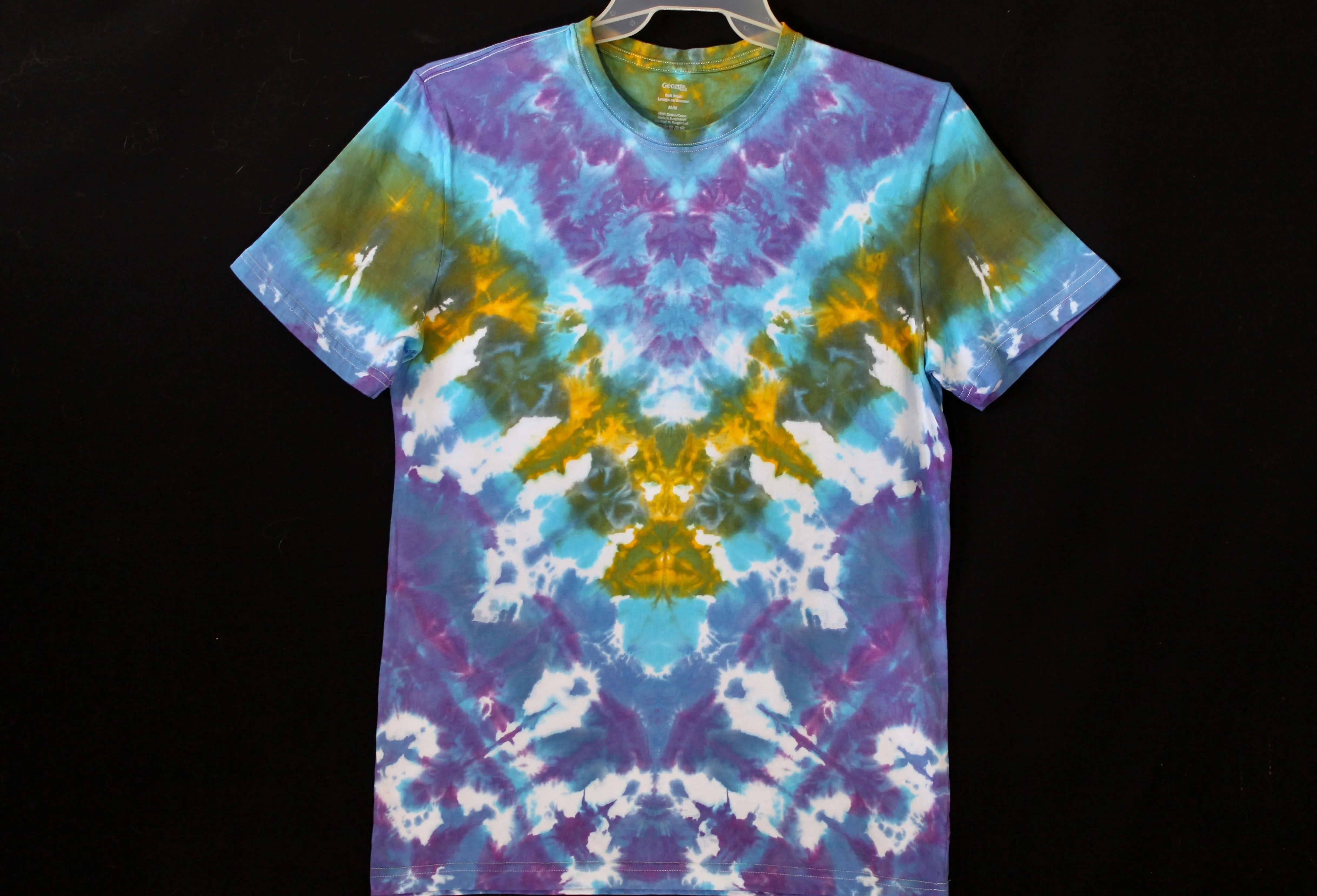Reg. Cotton T shirt Medium  #3179 Chevron design $80