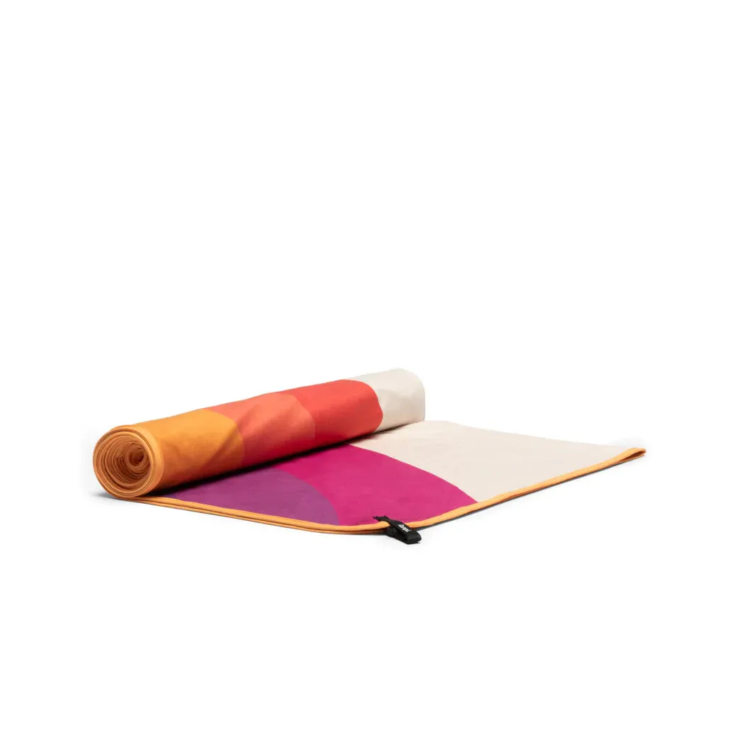 The Everywhere Towel - Venice Swell (The Shammy Towel)