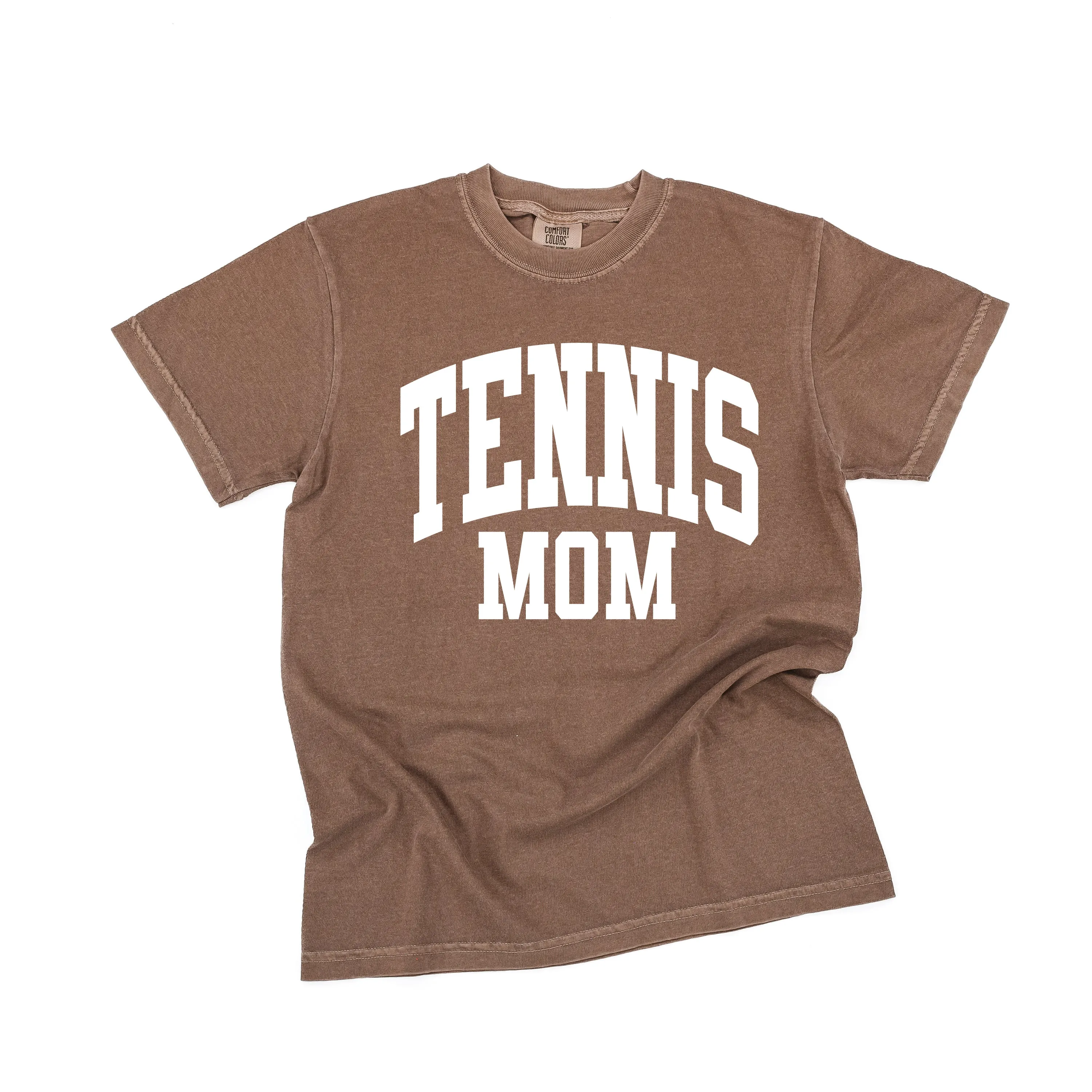 Varsity Style - TENNIS MOM - SHORT SLEEVE COMFORT COLORS TEE